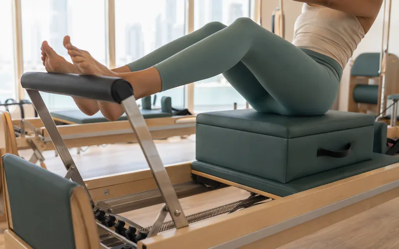 Short Box Series on Reformer: Form Essentials for Seated Control